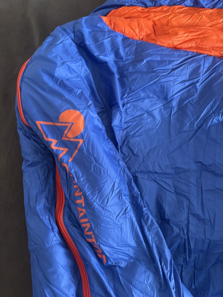 Mountaintop Sleeping Bag Model Hiking 600