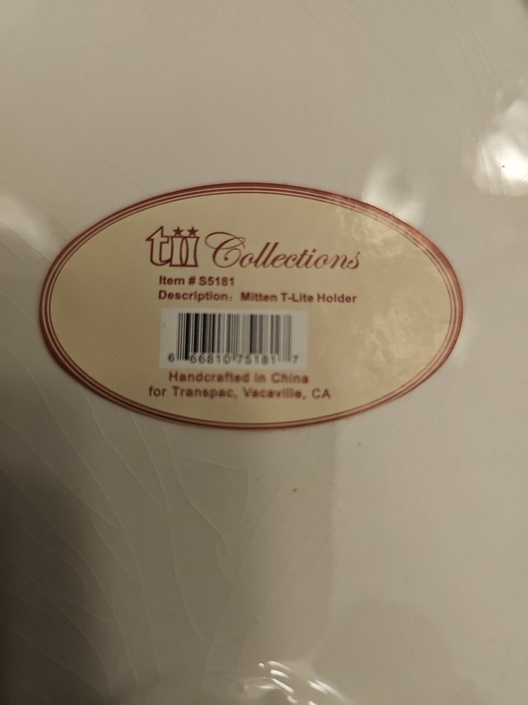 Mitten T-lite Holder