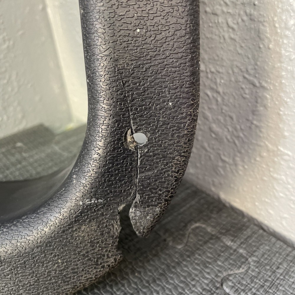 Peterbilt Passenger Window Frame Dog Window 379