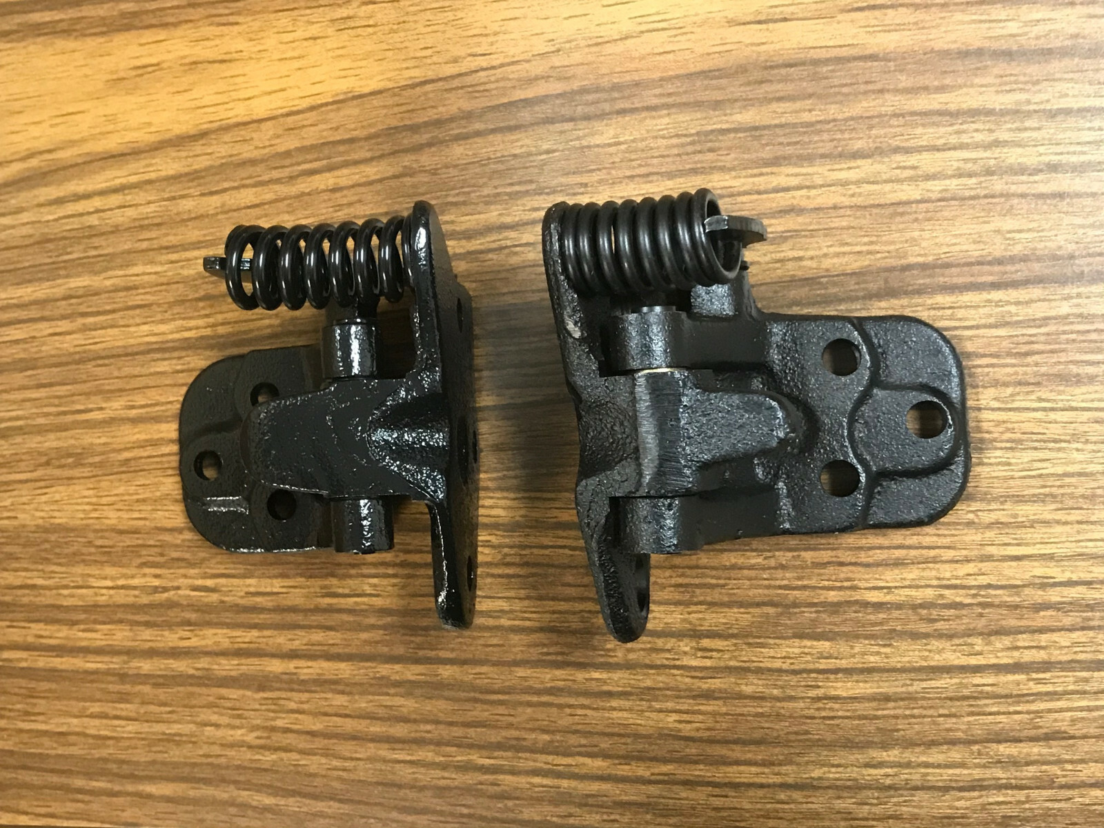 Door Hinge Set 28pc w/bolts 66-67 Chevelle Camaro GTO Cutlass Skylark hinges