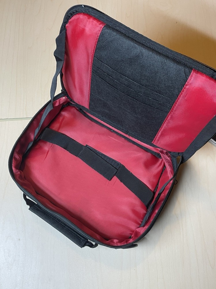 Case Logic 8" Portable DVD Player Case w/ Shoulder Strap - Black