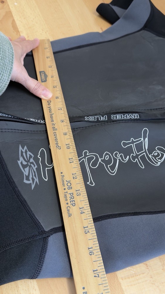 HYPERFLEX ACCESS 2.5 wetsuit surf wakeboard waterski Sz XL