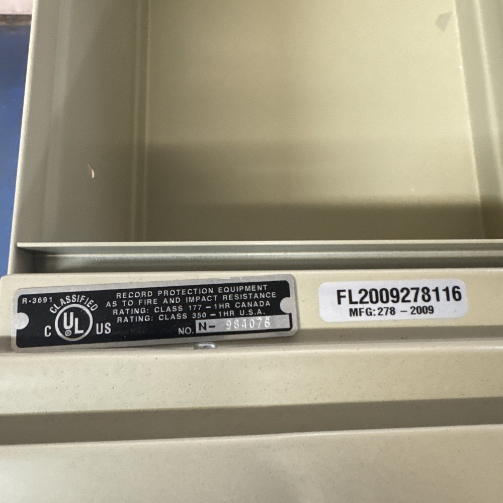 FIREKING TURTLE 4 DRAWER FIRE RESISTANT CABINET W/KEYS