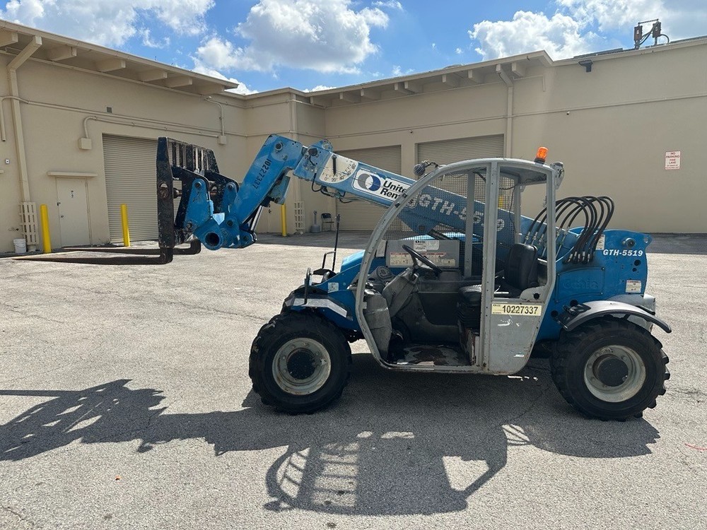 2014 Genie GTH-5519 Telehandler