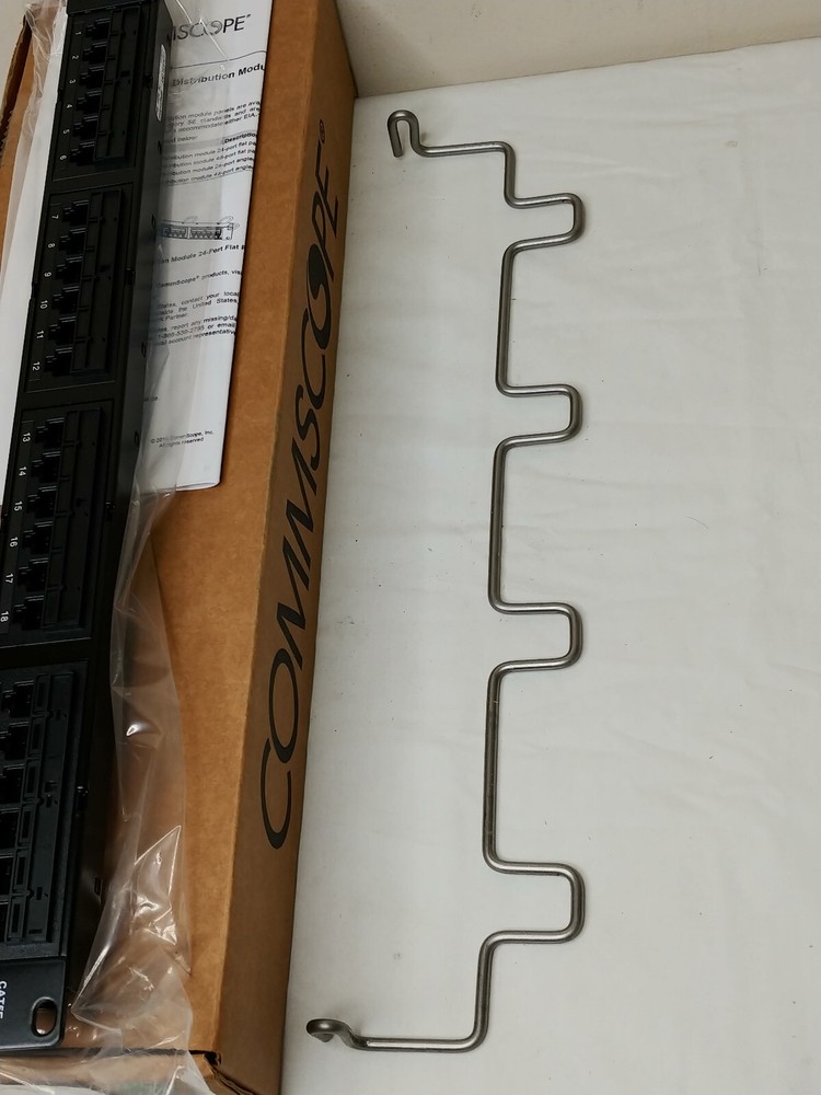 COMMSCOPE CPP-5E-DM-1U-24 CAT 5E 24-PORT PATCH PANEL NEW OPEN
