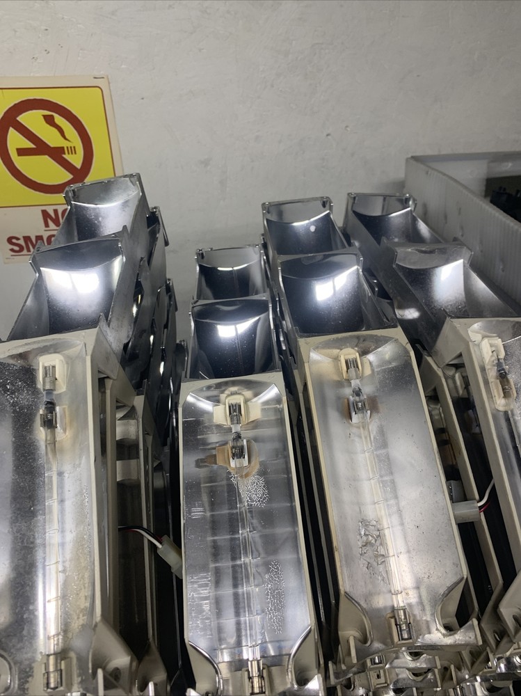 Whelen Edge Combo Corner Strobe With Twist locks