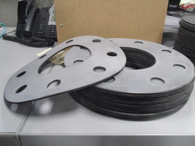 4" 300# EPDM Full Face Gasket, 1/8" Thick