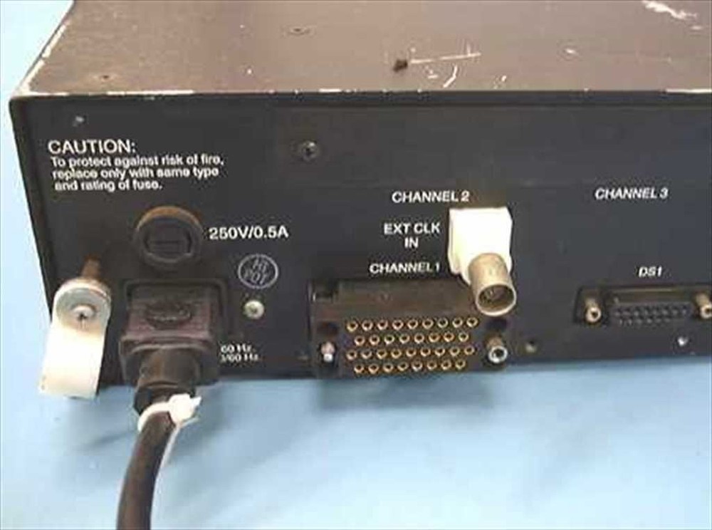 Digital Link DL100 Encore T1 Digital Service Data Multiplexer - Powers On -