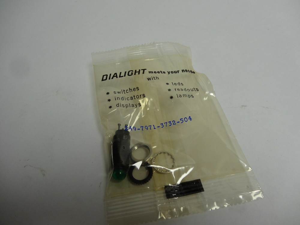 DIALIGHT 249-7971-3732-504 Indicator Lamp