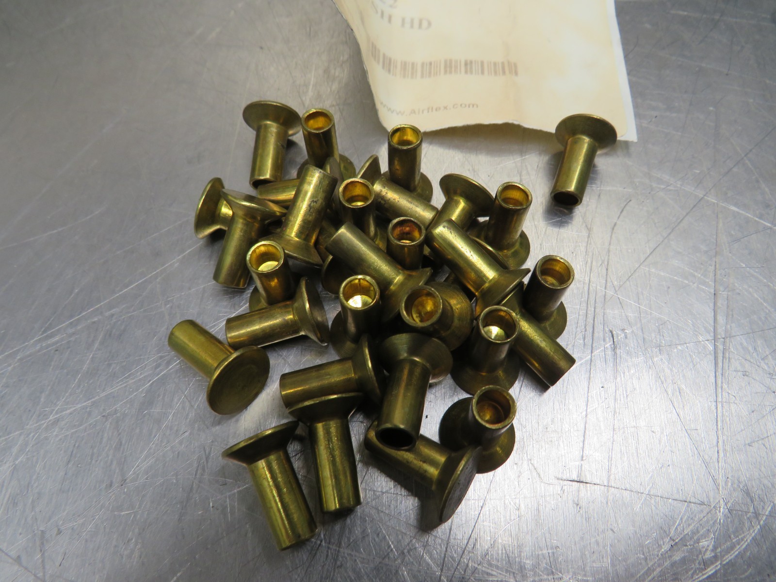 Eaton Airflex 000130-X-0022 Rivet Lot of 30!