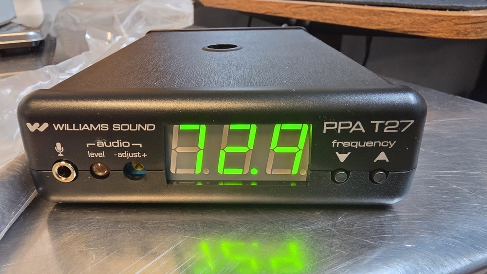 Williams Sound PPA T27 Personal PA Compact FM Transmitter, Black