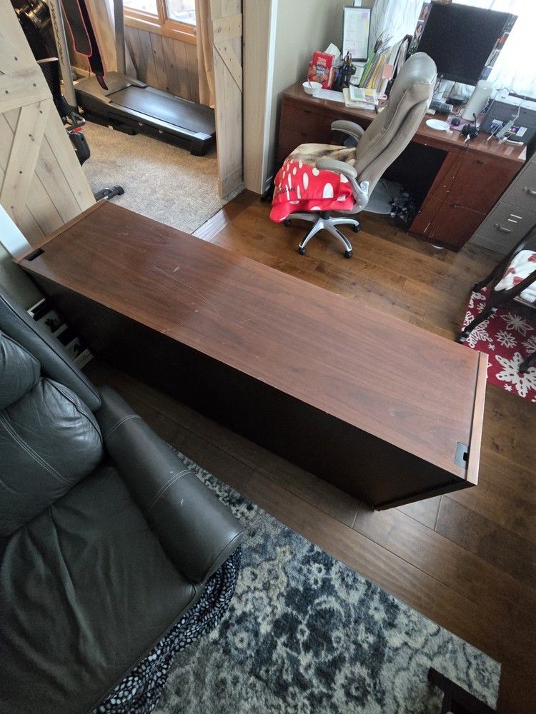 Mid Century Modern Credenza/Sideboard/Buffet