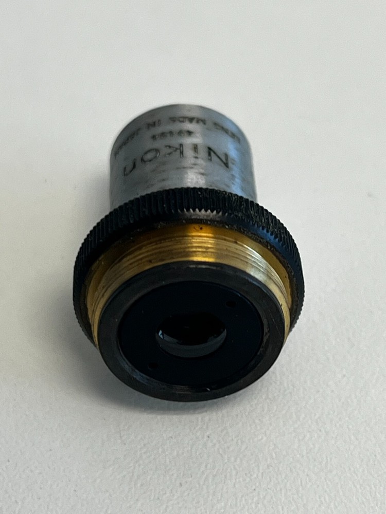 A9: Nikon Inverted Microscope Objective 10X 0.25