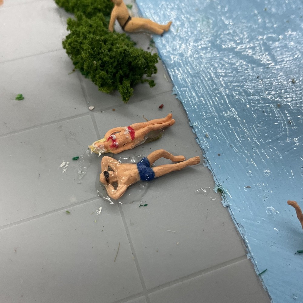 POOL PARTY, PEOPLE , EXTRAS