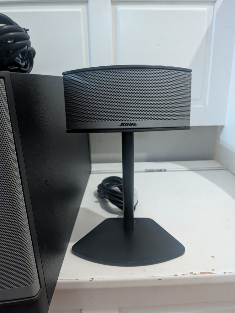 Bose Companion 5 Series Multimedia Speaker System Complete Set