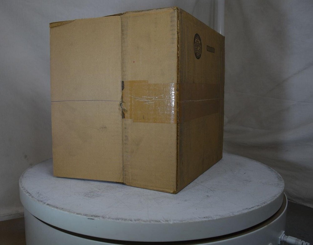 NEW OPEN BOX CE Electronics MCCA-2F1FFFA Elevator Control