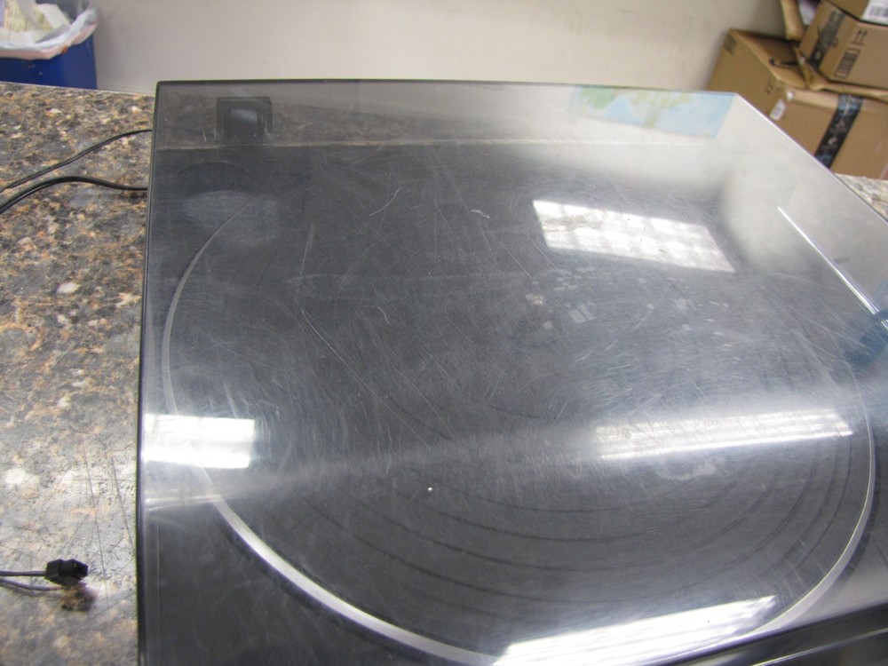 Sony Servo Controlled Turntable, Automatic Stereo System Model PS-LX47P -MR32