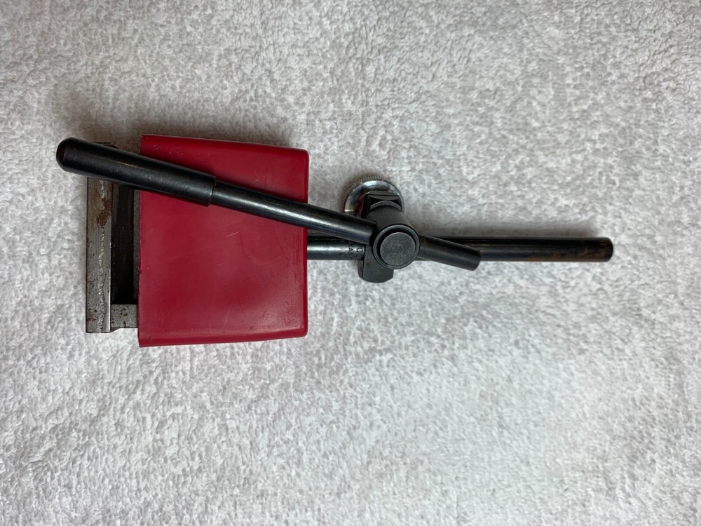 CENTRAL TOOLS - MAGNETIC BASE & ARM ADJUSTABLE SWIVEL POST ROD