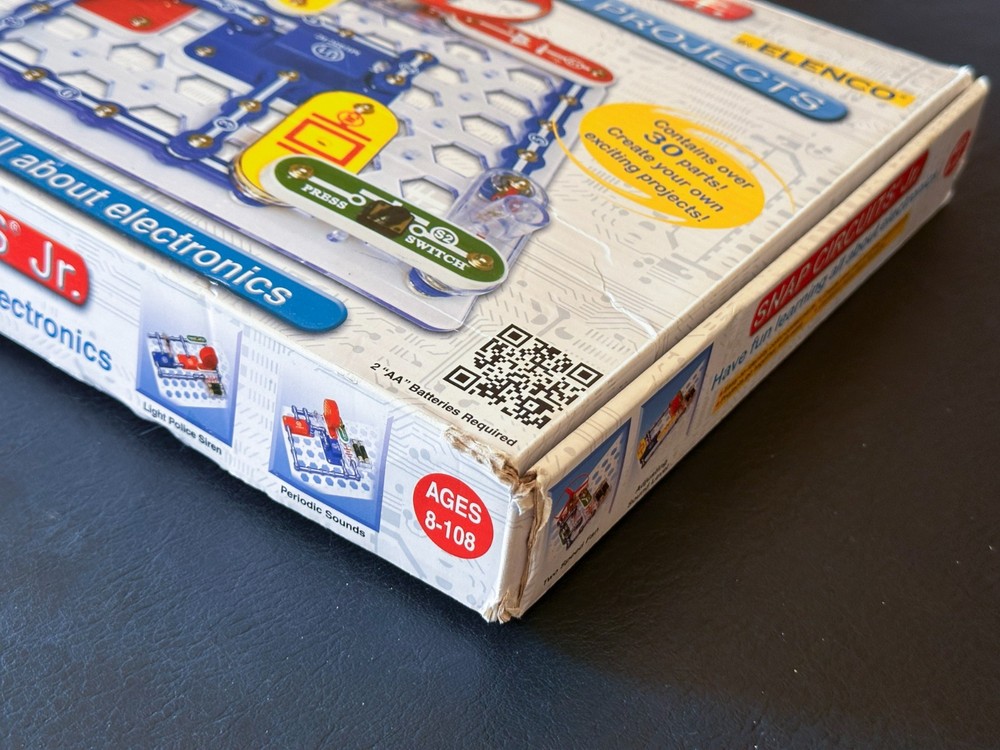 Snap Circuits Jr. SC-100 Electronics Exploration Kit COMPLETE