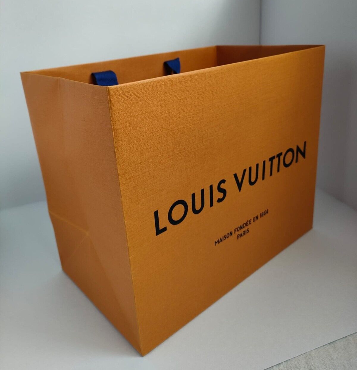 LOUIS VUITTON 10” x 8” X 6” Authentic Paper Gift/Shopping Bag Small Tote Orange
