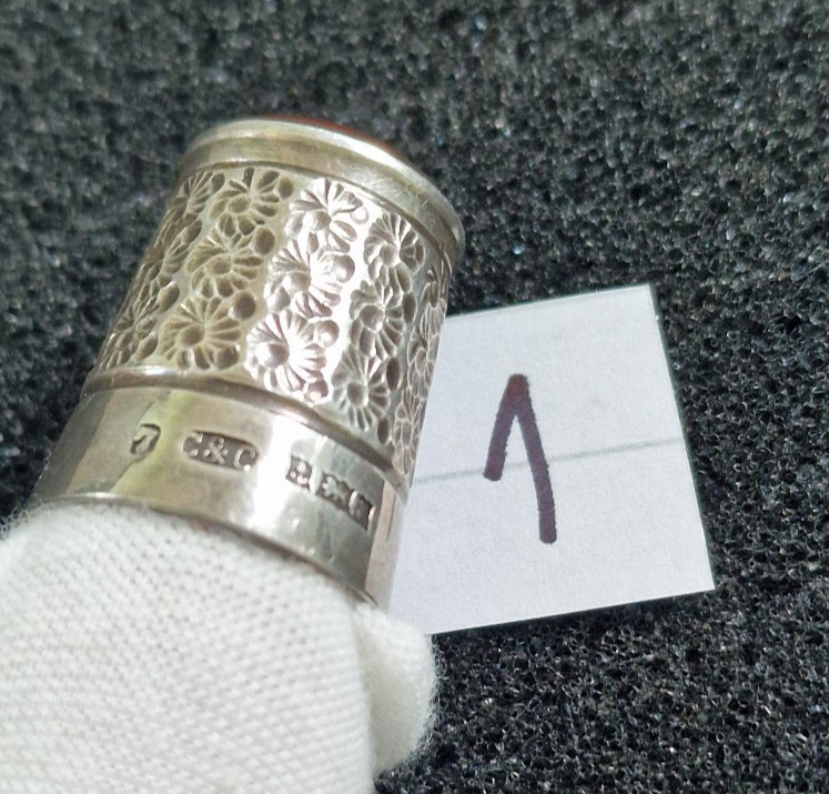 Sterling Silver Thimble POSSIBLE Carnelian Red Stone Top Size 7 Collectable