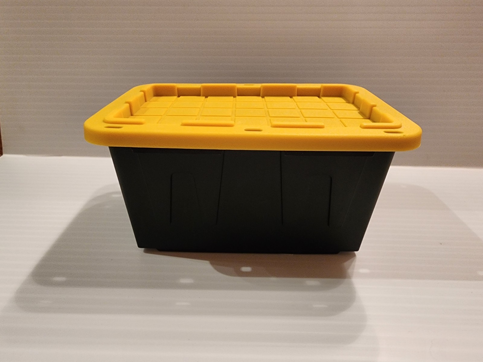 Lowes Lowe's Teeny Totes, X-Small, .38 Quarts, Black Tote W/Yellow Lid Mini Tote