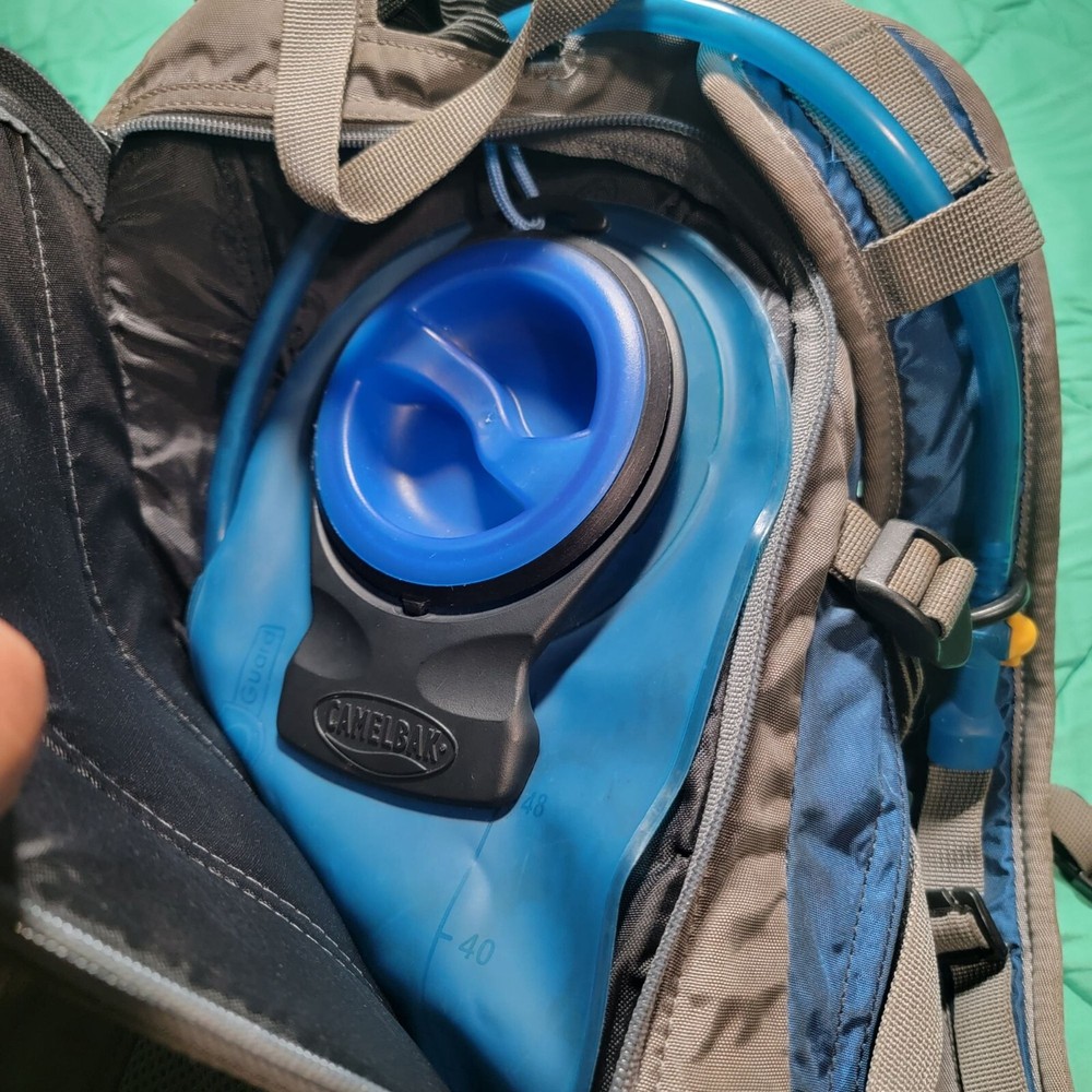 Camelbak Cloud Walker Hydration Hiking Backpack 70 OZ - 2 Liter Water Bladder