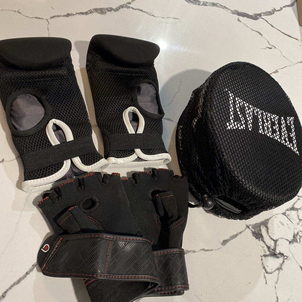 Everlast Punch Mitts Set Size Small