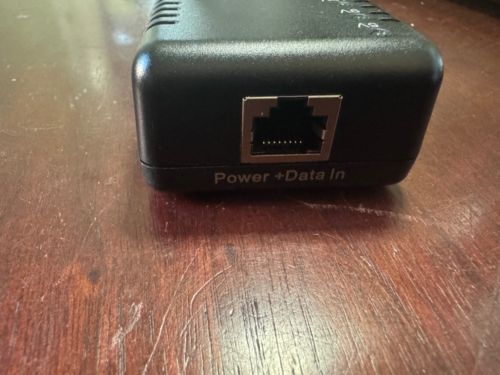 LEVEL ONE POS-1002 DIP Switch for 5V/9V/12V Adjustable Output Power