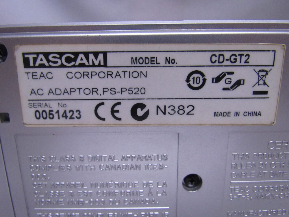 TASCAM CDGT2 Portable CD Guitar Trainer