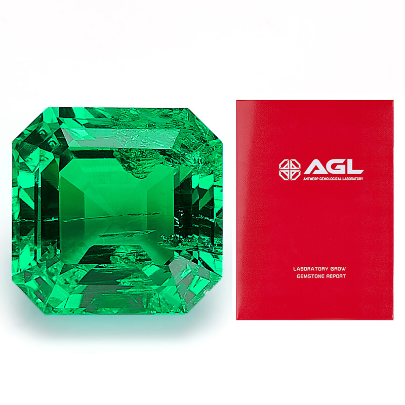 Rare Material ! High-quality Lab-grown Emerald with Colombian Style Asscher Cut