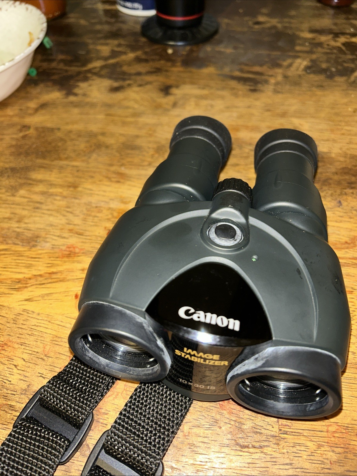 Canon 10x30 IS Binoculars