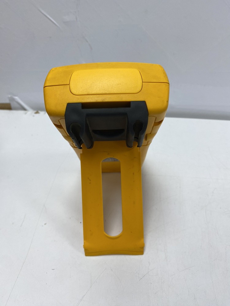 Fluke 724 Process and Temperature Calibrator