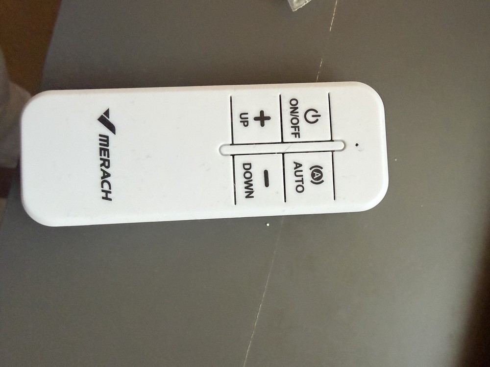 Merach Oscillating Vibration Platform Machine Remote Control White/Gray