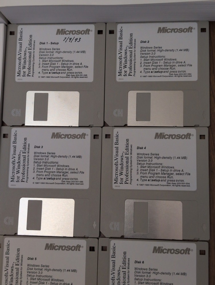 Microsoft Visual Basic Professional Edition Version 4.0 + Control Pack 1.0 3.5"