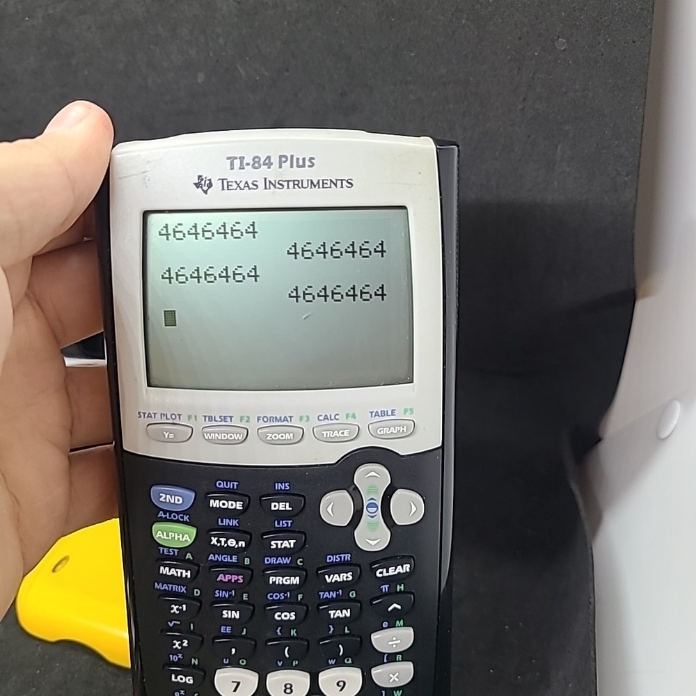 TI-84 Plus Graphing Calculator - With Covers - Tested & Working #100