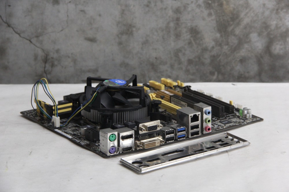 Asus Q87M-E | Intel Core i5-4670 Combo - Tested