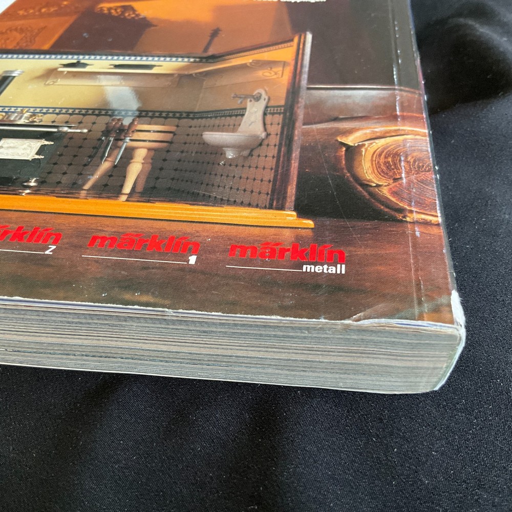 1997/98 E Complete Program MARKLIN HO TRAIN CATALOG & PRICE GUIDE - Good Cond.