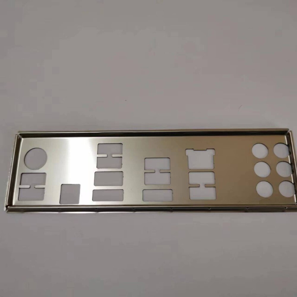 I/O ASUS SABERTOOTH X58 motherboard back plate back panel IO