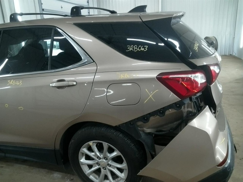 Driver Left Front Spindle/Knuckle Fits 18-24 EQUINOX 104812442