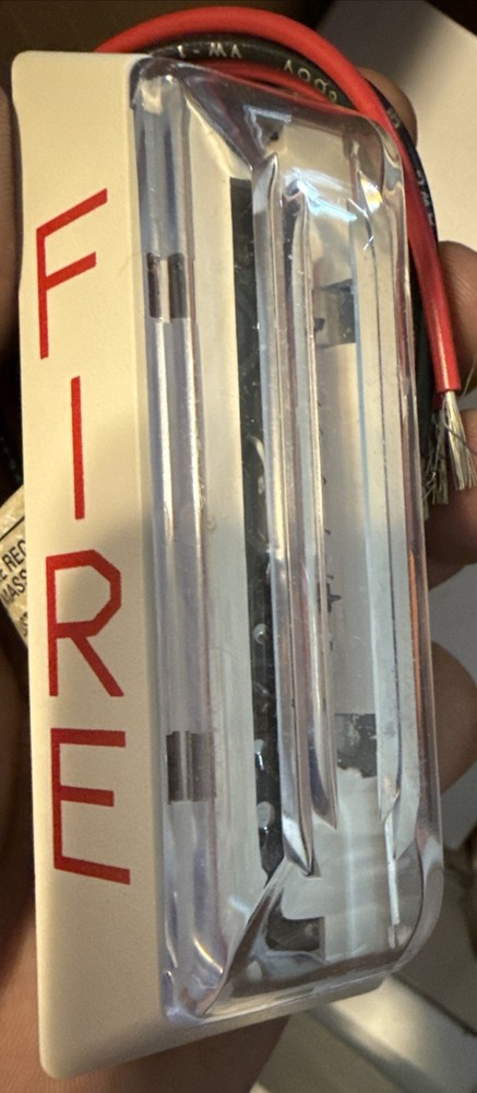 Simplex 4904-9105 WHITE Strobe Only 24Vdc Wall Mtd