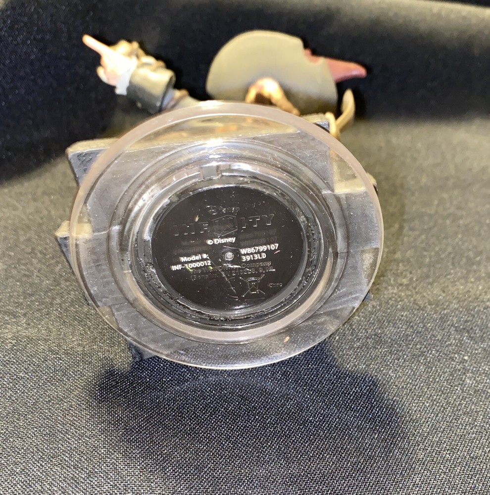 Disney infinity captain Hook and jack sparrow figures