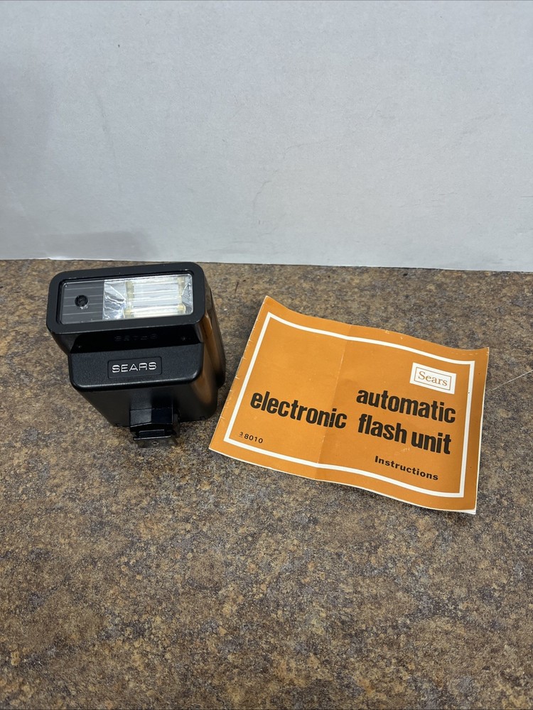 Vintage Sears Model 330.80100 Camera Flash Tested