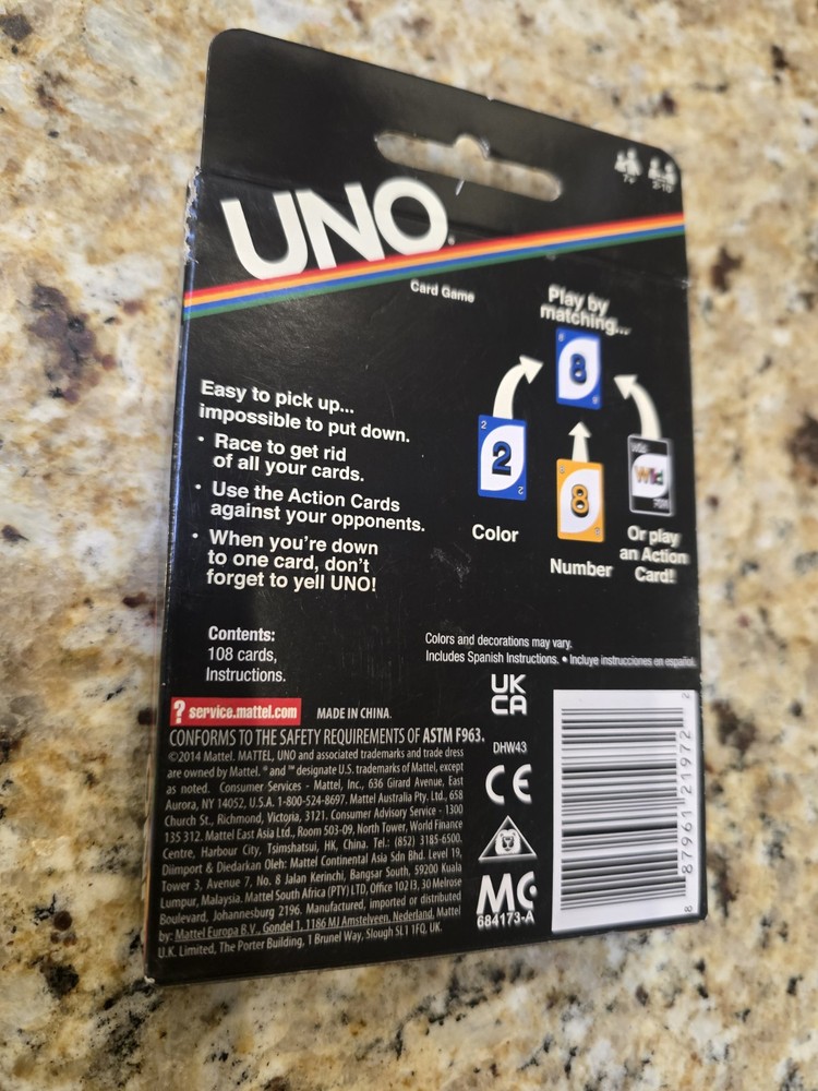 Uno Card Game Mattel NEW 2014
