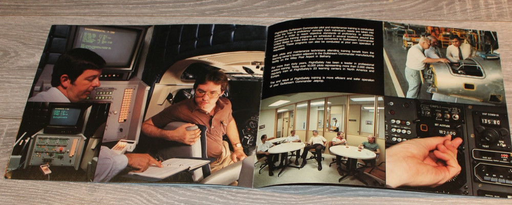 FlightSafety Gulfstream Commander Learning Center Brochure