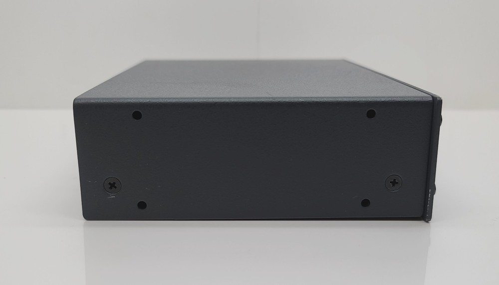 Kramer VM-30AV 1:3 Composite Video & Stereo Audio Distribution Amplifier