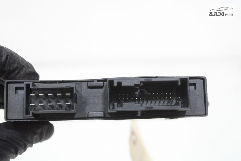 2018-2024 FREIGHTLINER CASCADIA FRONT LEFT DOOR COMPUTER CONTROL MODULE OEM