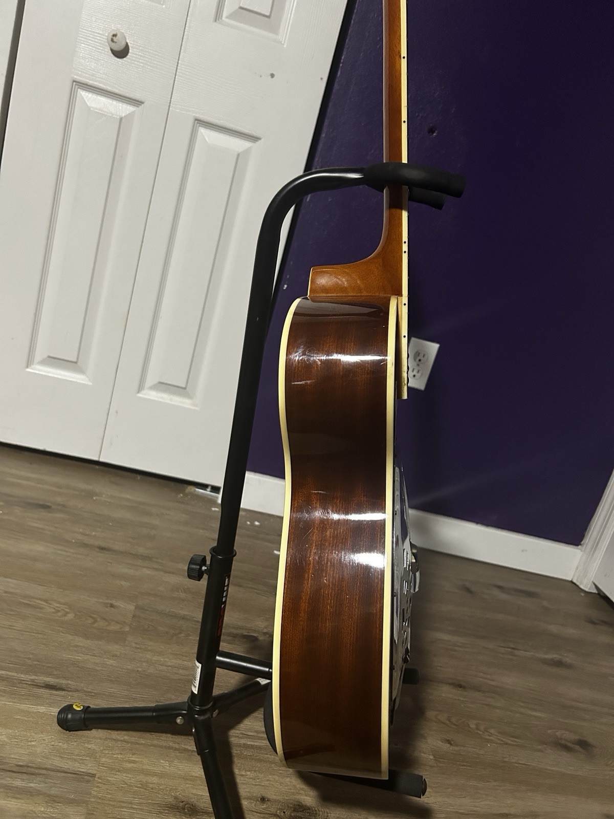 Danville Resonator Acoustic Guitar Sunburst. Freshly polished. Excellent