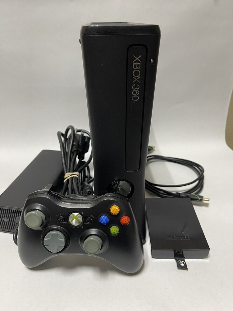 Xbox 360 250gb Hard Drive Slim Console Bundle |Controllers | Cables | 5 Games