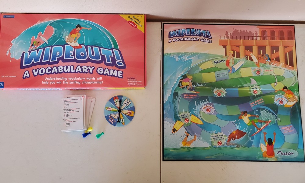 Lakeshore Learning Board Games Reading Comprehension Grades 4-5 Level 2